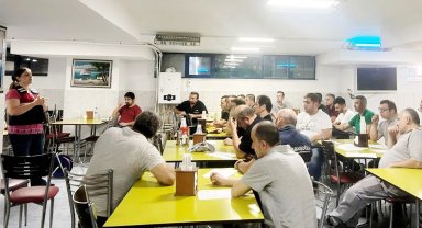 Başoğlu Kablo personeli 'Kadına El Kalkamaz' dedi