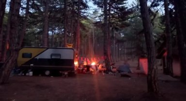 Bursa Kocayayla'da yasaklara rağmen kamp ateşi