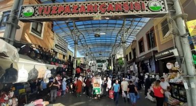 Bursa Tuzpazarı'nda meyve fiyatları cep yakıyor