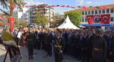 Bursa'da 30 Ağustos Zafer Bayramı coşkuyla kutlanıyor