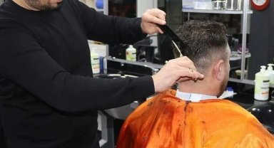 Bursa'da berberlerin tatil isyanı devam ediyor