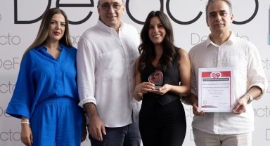 DeFacto'nun deprem bölgesindeki çalışmalarına global ödül