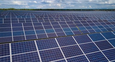 DenizBank, öz tüketim GES'ten üretmeye başladı