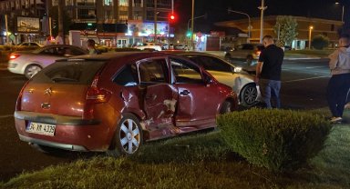 Düzce'de kırmızı ışık ihlali: 3 yaralı!