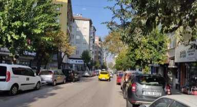 Gazcılar Caddesi'ndeki otopark sorunu vatandaşı zor durumda bırakıyor