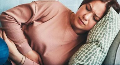 Geçmeyen mide bulantısının nedeni stres olabilir