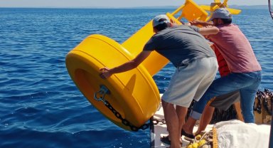 İbrice'de şamandıralar bırakıldı