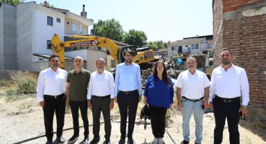 İnegöl'de eski binalar güvenli sokaklara dönüşüyor