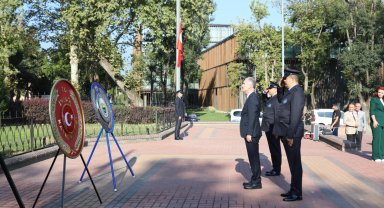 İnegöl'de Zafer Bayramı kutlamaları resmi törenlerle başladı