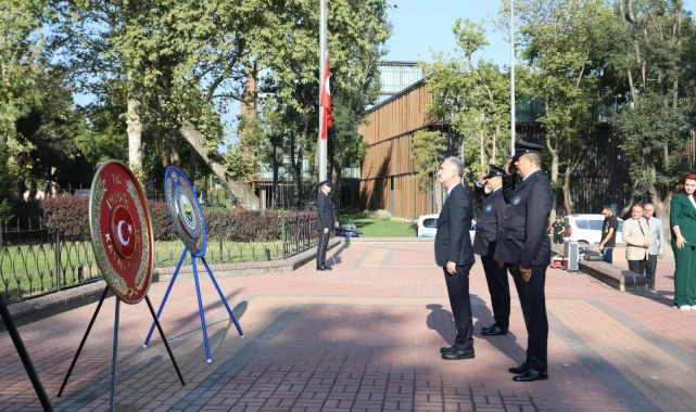 İnegöl'de Zafer Bayramı kutlamaları resmi törenlerle başladı