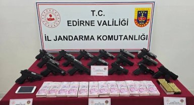 İpsala'daki operasyonda 17 tabanca ele geçirildi