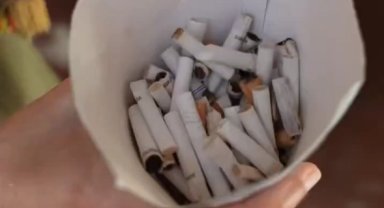 İzmir Çeşme plajlarında örnek uygulama... Topla izmariti, iç meşrubatı