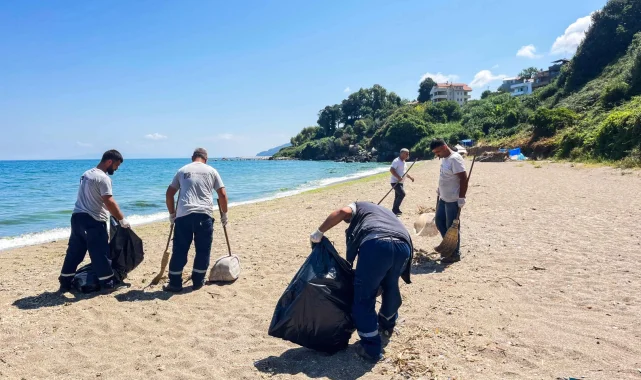Karacabey Kurşunlu sahilinde örnek temizlik