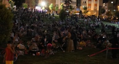 Kayseri Melikgazi'de yaz sineması keyfi