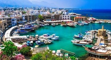 Kıbrıs turizmde rekora koşuyor