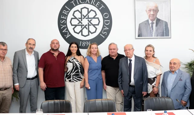 KTO'dan eski başkan Özhamurkar'a ahde vefa