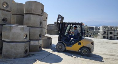 Manisa Büyükşehir kendi kaynaklarıyla hizmet veriyor