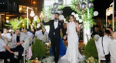 Melih Ataş ve Ece Çetin mutluluğa yelken açtı