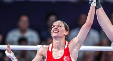 Milli boksör Hatice Akbaş finale yükseldi