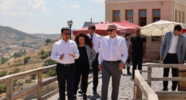 Moldova Ankara Büyükelçisi Dmitri Croitor'dan Başkan Arı'ya ziyaret