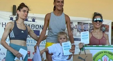 Özlem Işık, Yunanistan'dan madalyayla döndü