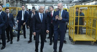 PTT'nin kalbine yakın mercek