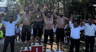 Sakaryalı pehlivanlardan 4 madalya