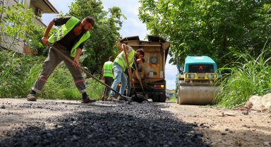 SASKİ'den Erenler'in 23 mahallesine asfalt
