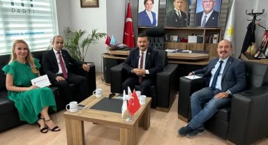 Selçuk Türkoğlu'ndan Mehmet Şimşek'e 'vergi' göndermesi