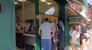 Sıcaktan bunalanlar çareyi dondurmada buldu