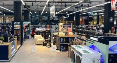 Tüm mağazalarını görme engelliler için erişilebilir hale getirdi