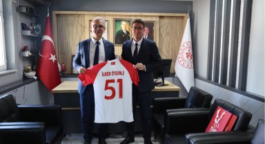 Türkiye Hentbol Federasyonu Başkanı Uğur Kılıç Niğde'de