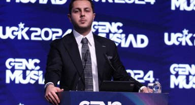 Türkiye'nin döviz kasaları dolmaya başladı