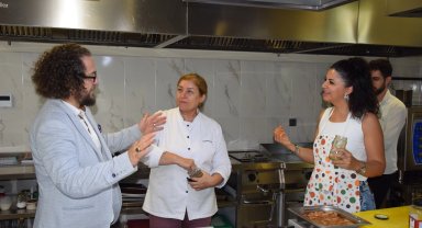 USMED Başkanı Said Ercan'dan Gaziantep'e övgü: "Şehre bir kadın eli değmiş"