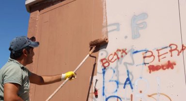 Yalova trafolarındaki görsel kirlilik kaldırılıyor