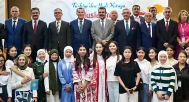 Yedi kıtadan İstanbul'a geldiler