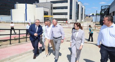 Yeni hastaneye çevre düzenlemesi ve kavşak