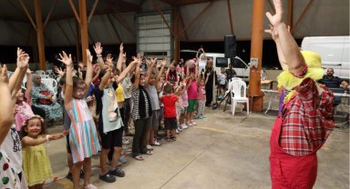 Yeşilovalı çocuklar Yaz Akşamlar etkinliğinde doyasıya eğlendi