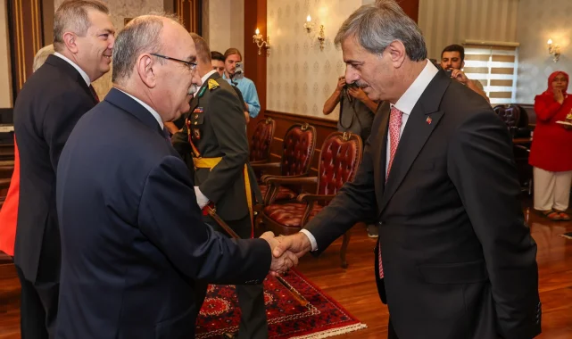 Yusuf Alemdar bayram coşkusunu Sakaryalılarla yaşadı