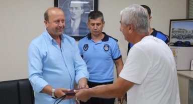 700 bin TL'lik çantanın sahibine faturalardan ulaşıldı!