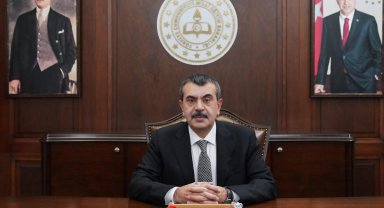 Bakan Tekin'den meslektaşları ve eğitim çalışanlarına ayrı mektup