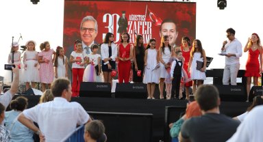 Bandırma'da 'Genç Yetenekler'den Zafer Konseri