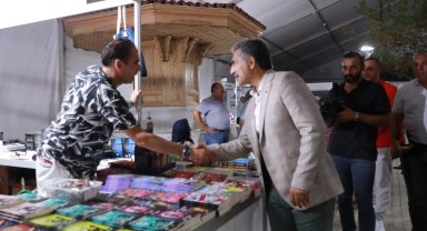 Bursa Gemlik Kitap Limanı kapılarını açtı