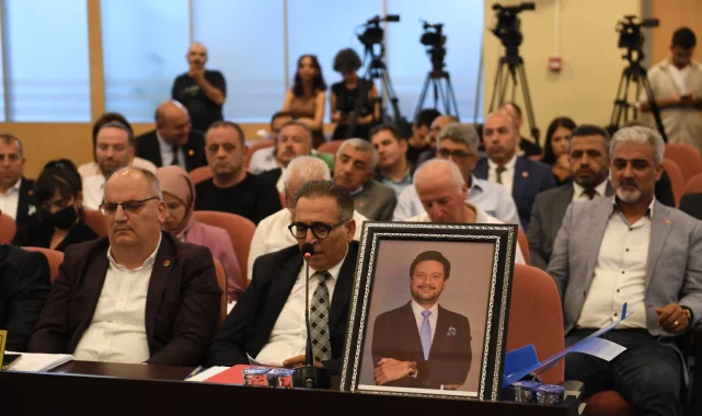Bursa Osmangazi'de buruk meclis!
