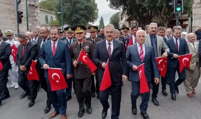 Bursa'nın düşman işgalinden kurtuluşunun 102'nci yılı coşkuyla kutlandı