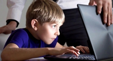 Çocuklar siber dünyada tehlikede 