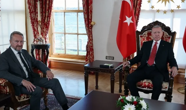 Cumhurbaşkanı Erdoğan İzzetbegoviç'i Dolmabahçe'de ağırladı