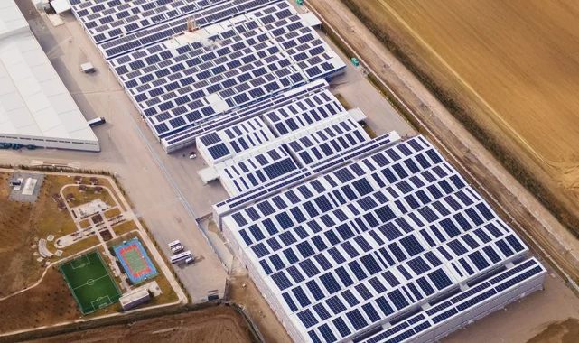 CW Enerji panelleri ile firmalar gücünü güneşten almaya devam ediyor