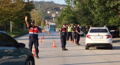 Düzce'de jandarma  şok uygulaması yaptı