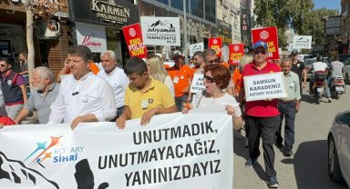 Engelliler 'Adıyaman'ı unutmadık, unutmayacağız' diyerek yürüdü